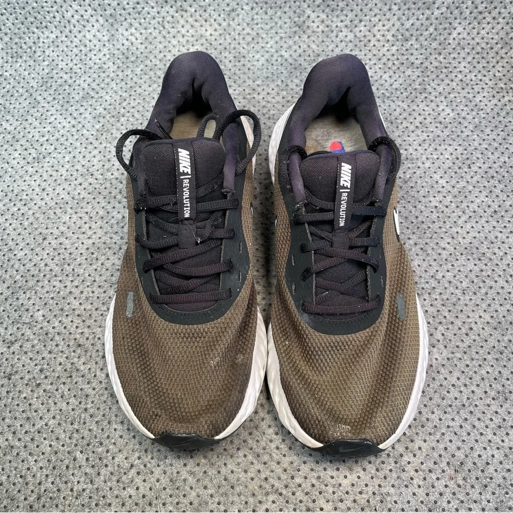 Nike Revolution 5 Wide Running Shoes Size 10 Men’s